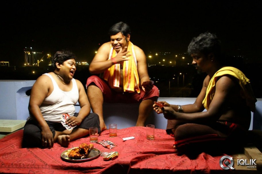 Manushulatho Jagratha